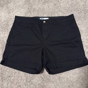 Old Navy Women’s Mid-Rise Twill Everyday Shorts - 7-inch inseam Size 16